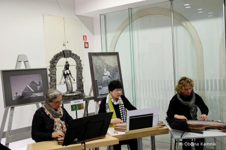 Odprtje razstave Lojzeta Burje Dragocen unikat! (9)